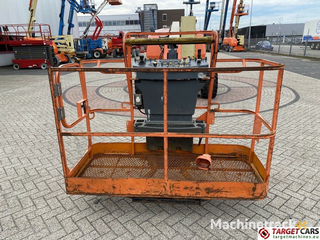 JLG 520AJ Articulated 4x4 Diesel Boom Work Lift 1800cm