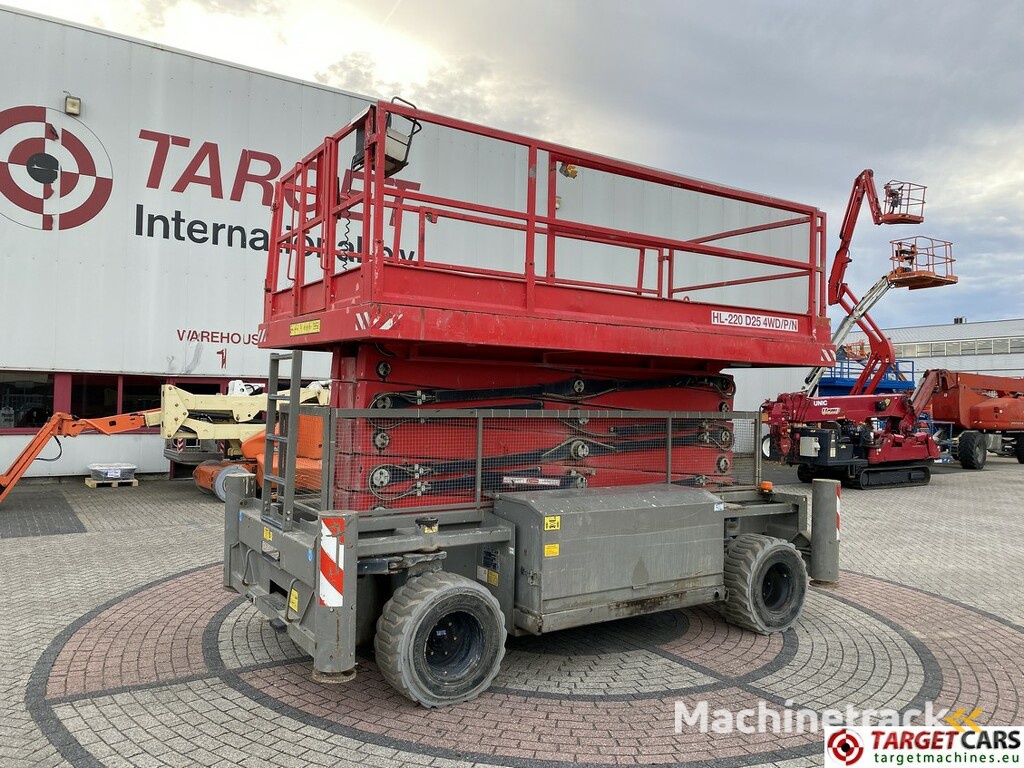 Holland Lift HL220D25-4WD Diesel 4x4 Scissor Work Lift 2170cm