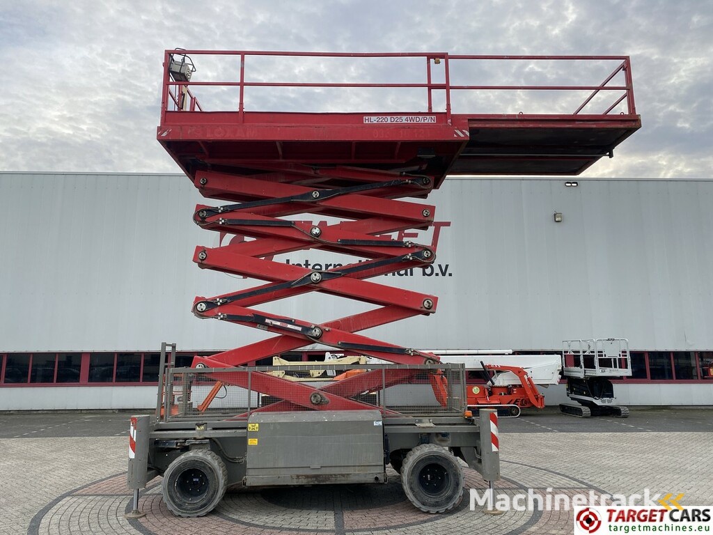 Holland Lift HL220D25-4WD Diesel 4x4 Scissor Work Lift 2170cm