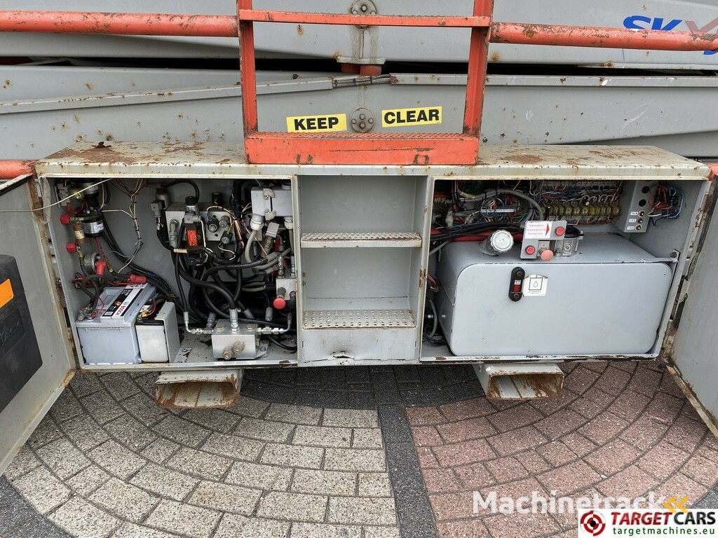 Skyjack SJ9250 RT Diesel 4x2 Scissor Work Lift 1720cm