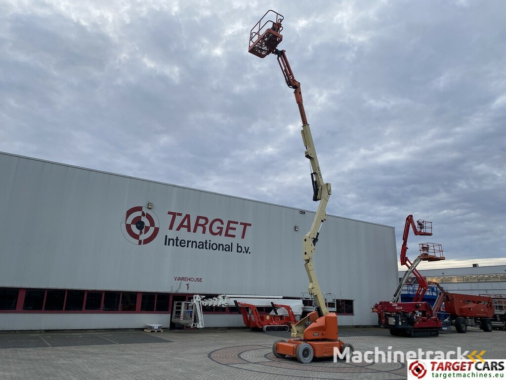 JLG E400AJPN Jib Plus Articulated Boom Lift 1419cm