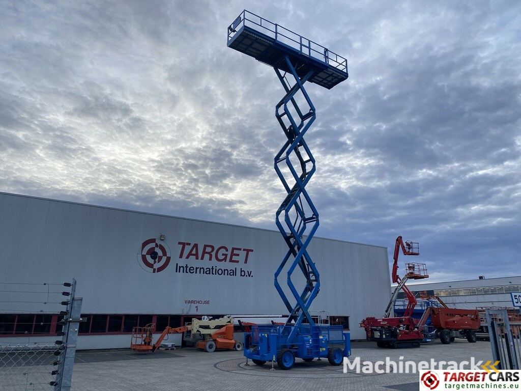 Genie GS-5390 RT Diesel 4x4 Scissor Work Lift 1815cm