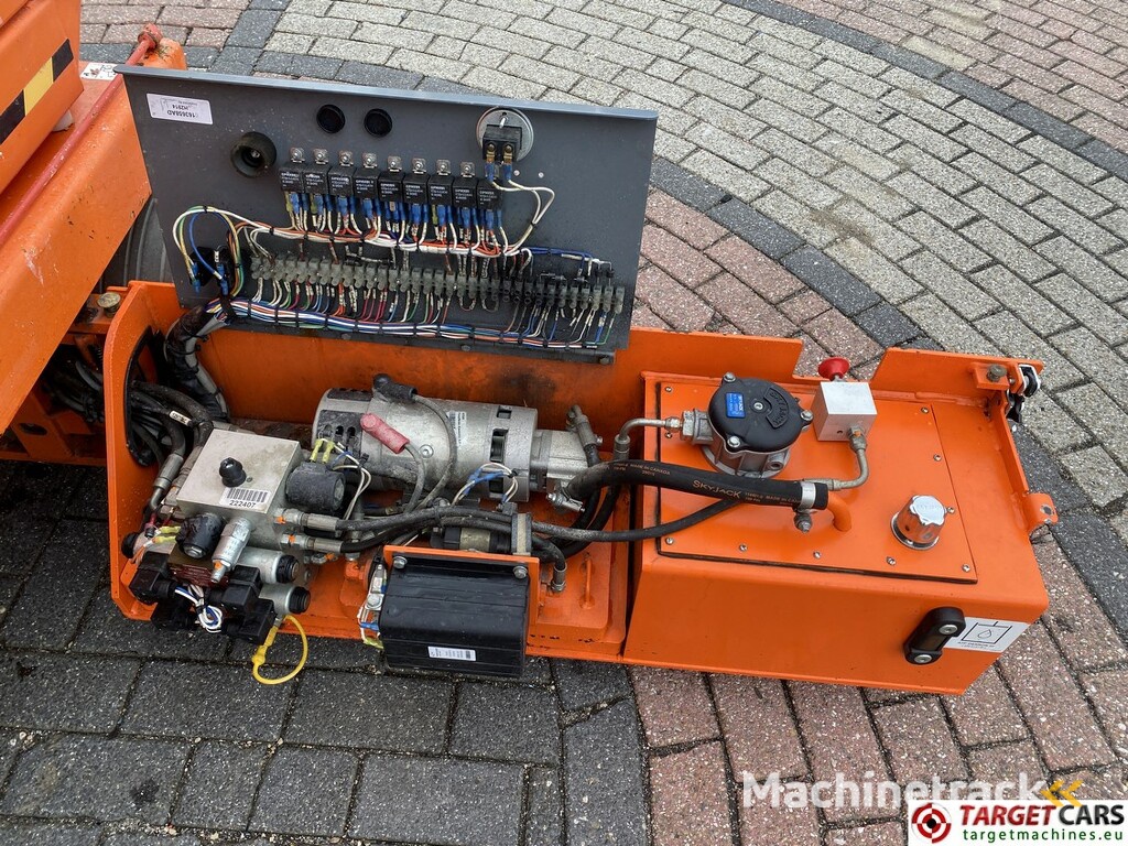 Skyjack SJIII-4626 Electric 4626 Scissor Work Lift 990cm