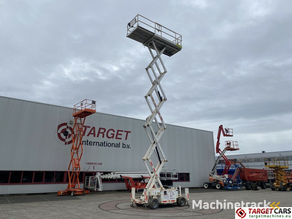 Genie GS-469RT Diesel 4x4 Scissor Work Lift 1412cm NO-CE