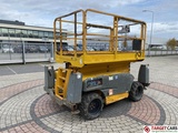 Minituur van Haulotte Compact 12DX Diesel 4x4 Scissor Work Lift 1206cm