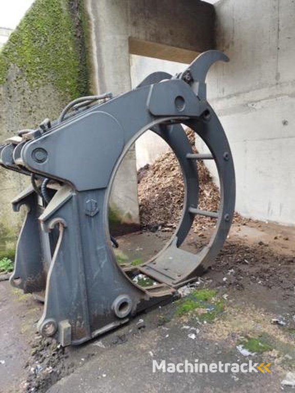 IEV-VERDUN GRAPPIN / PINCE A GRUME / LOG GRAPPLE / VOLVO L150