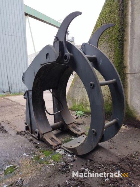 IEV-VERDUN GRAPPIN / PINCE A GRUME / LOG GRAPPLE / VOLVO L150