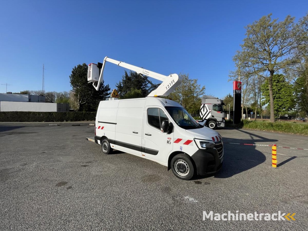 Renault Master-Traction