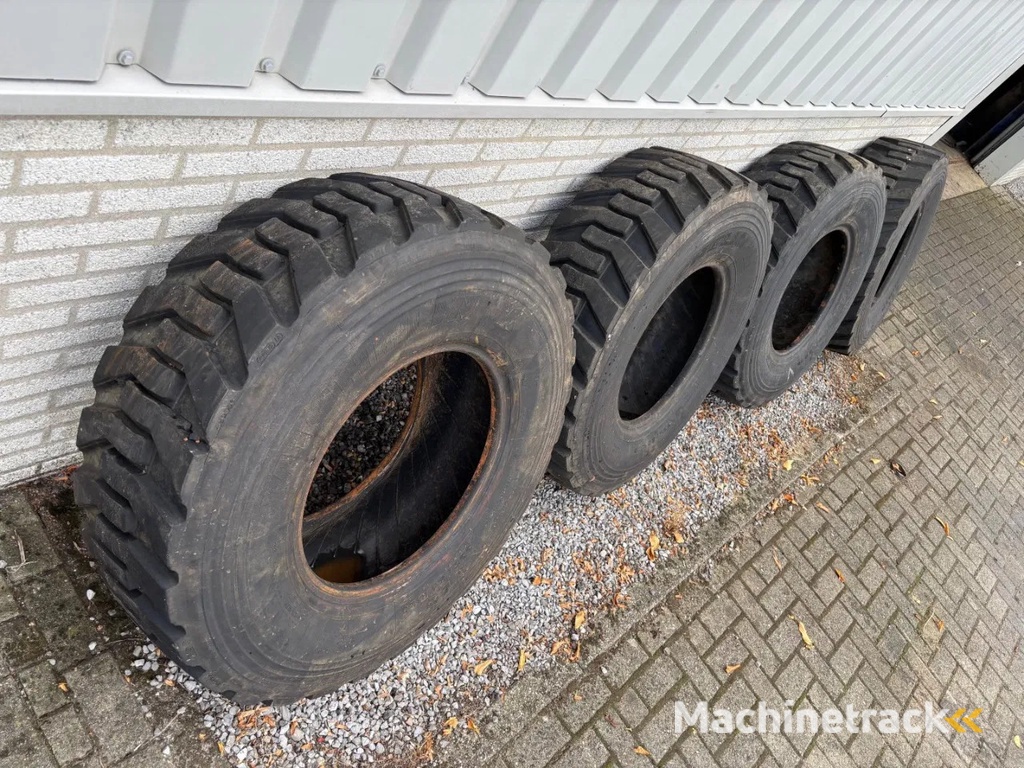 Michelin Used 335/80R 20 XZL (set of 4)