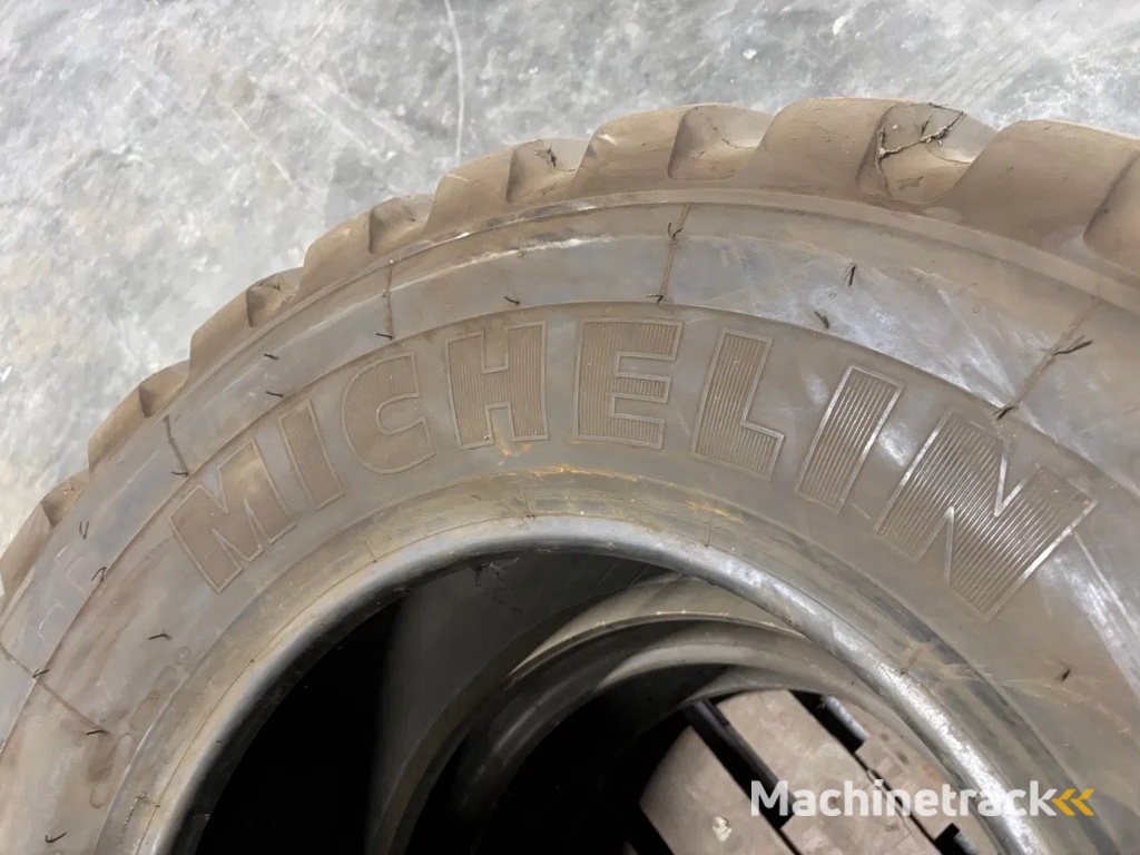 Michelin 17.5R25 XTL A  Sold as set (2 pieces)