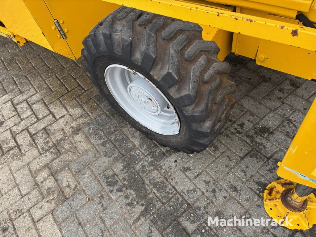 Genie GS-3384RT 4x4 scissorlift, 2006 year,