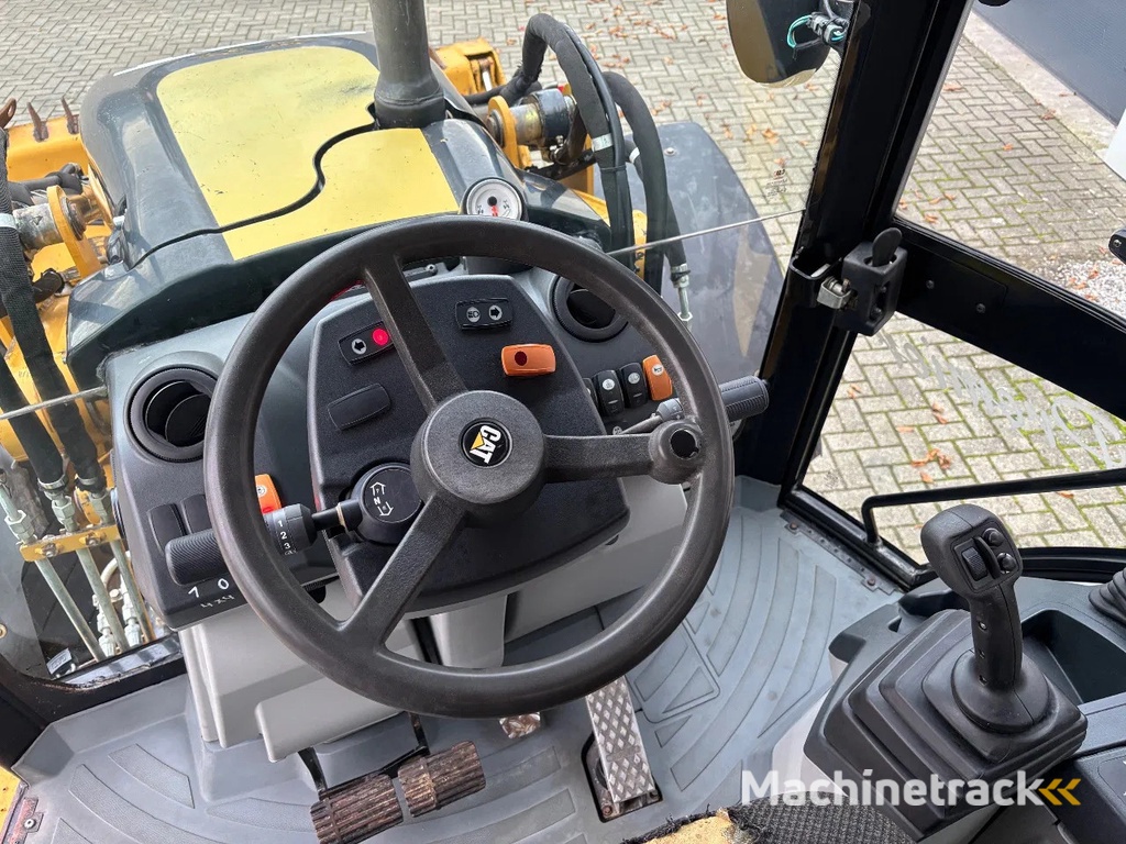 Caterpillar 434E 4x4x4 backhoe loader, A/C, Extendahoe, 3 in 1 bucket !!