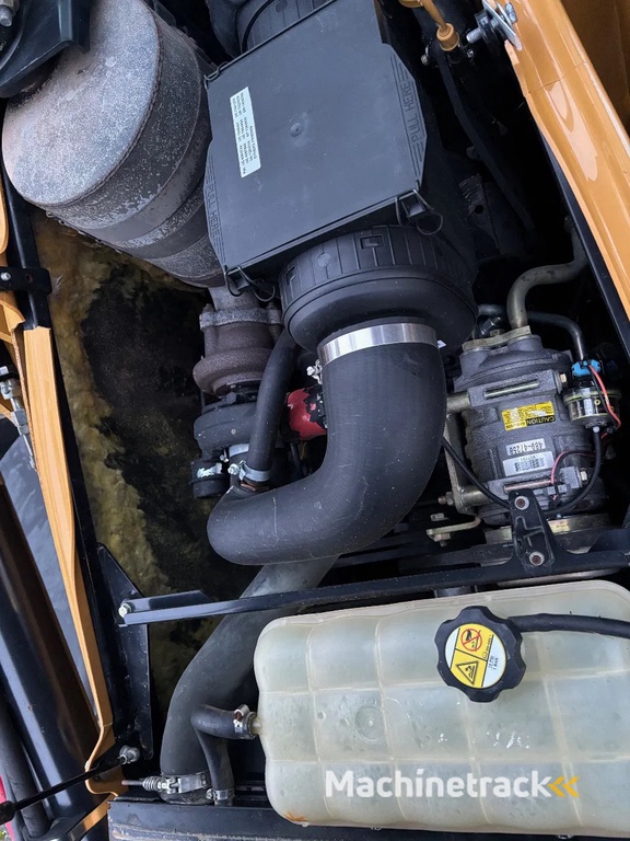 Caterpillar 434E 4x4x4 backhoe loader, A/C, Extendahoe, 3 in 1 bucket !!