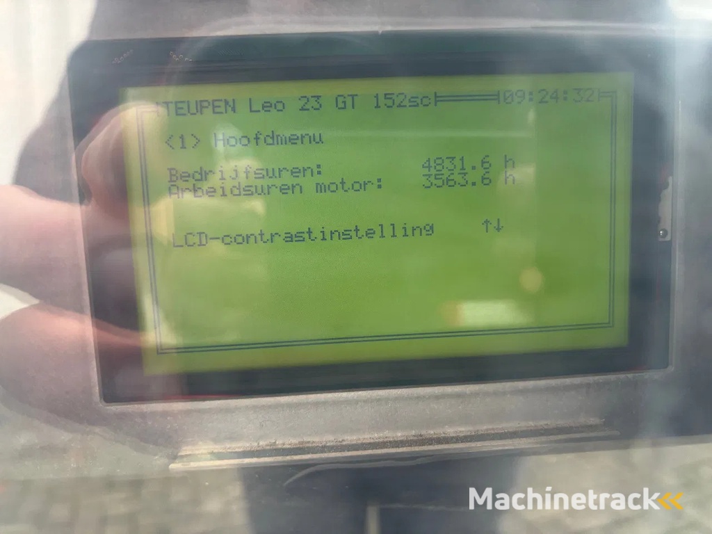 Teupen LEO 23GT spider lift, 2012 year, 23 Meters, Nice condition!!