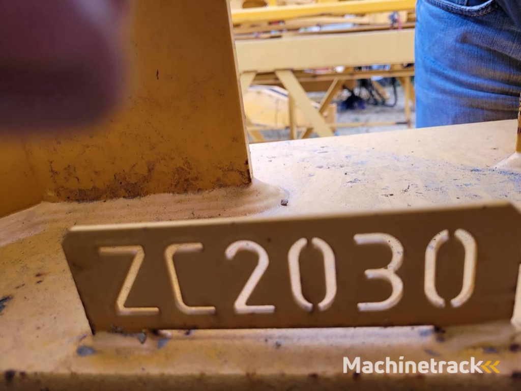 CHASSIS-POTAIN-ZC-2030 CHASSIS POTAIN ZC 2030