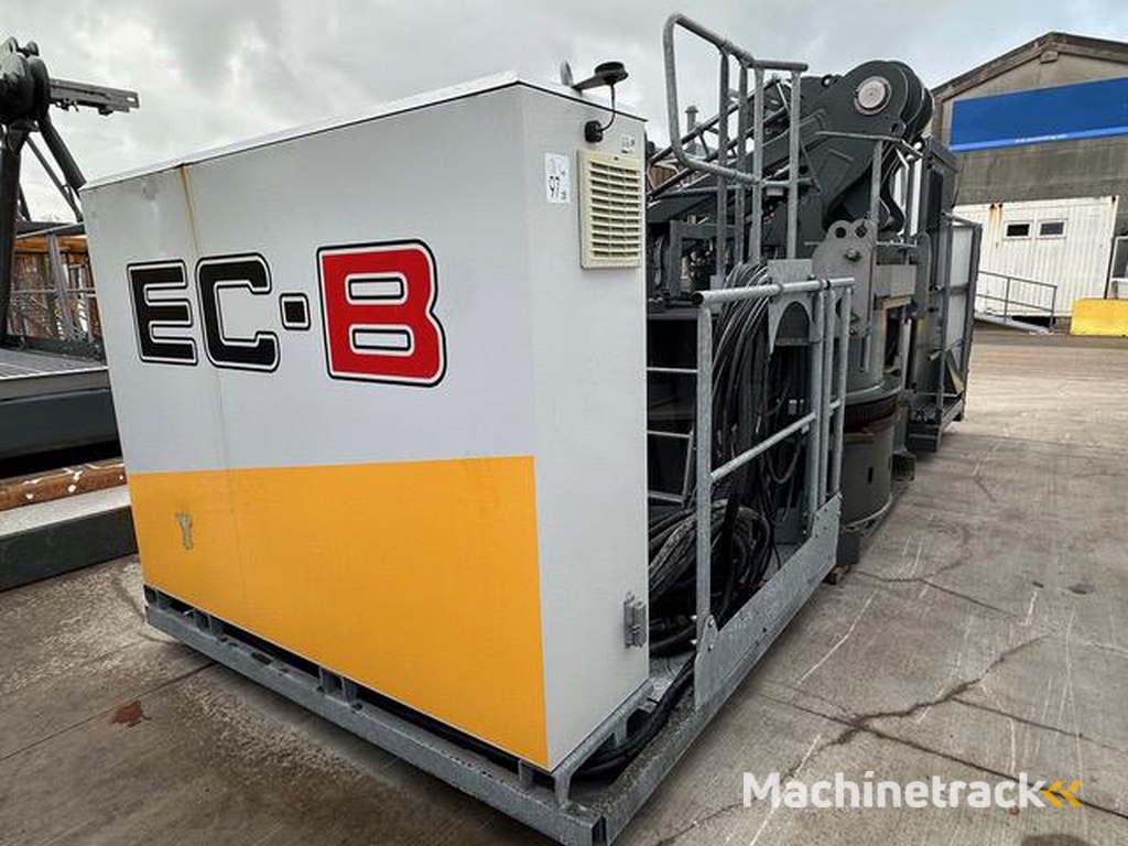 Liebherr 340-EC-B-16