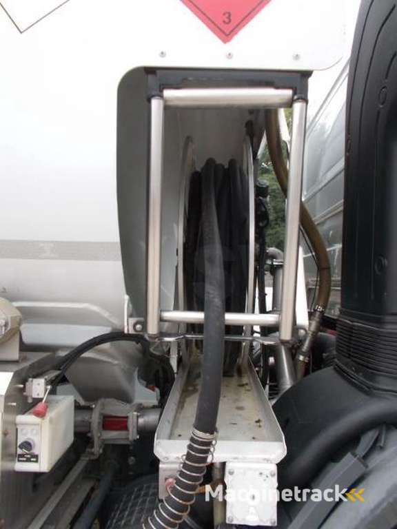 Renault Premium-320.26-S