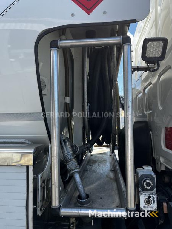 Renault 280-E6-D18-P-4X2-CITERNE-CARB-LEG-14000-L