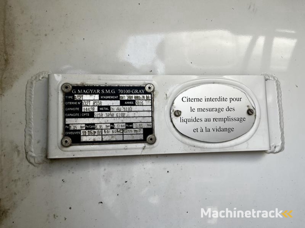 Renault 280-E6-D18-P-4X2-CITERNE-CARB-LEG-14000-L