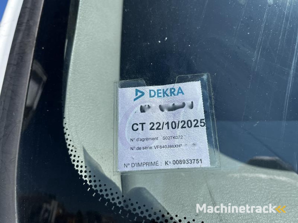 Renault 280-E6-D18-P-4X2-CITERNE-CARB-LEG-14000-L