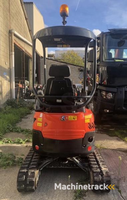 Kubota U15-3-VHG-Canopy-1T5-sur-chenilles