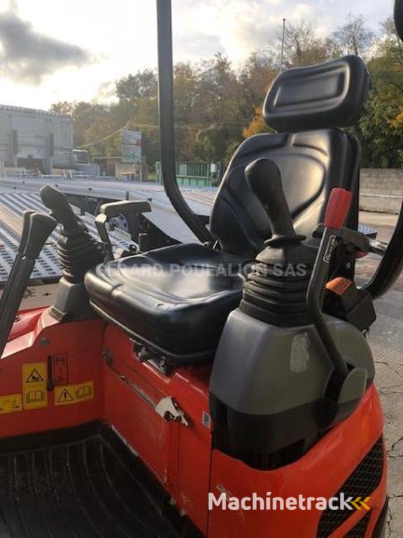 Kubota U15-3-VHG-Canopy-1T5-sur-chenilles