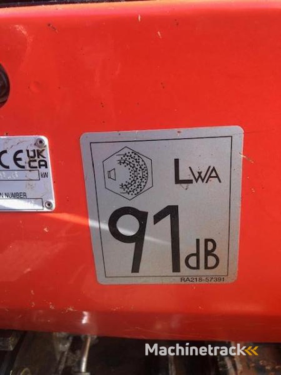 Kubota U15-3-VHG-Canopy-1T5-sur-chenilles