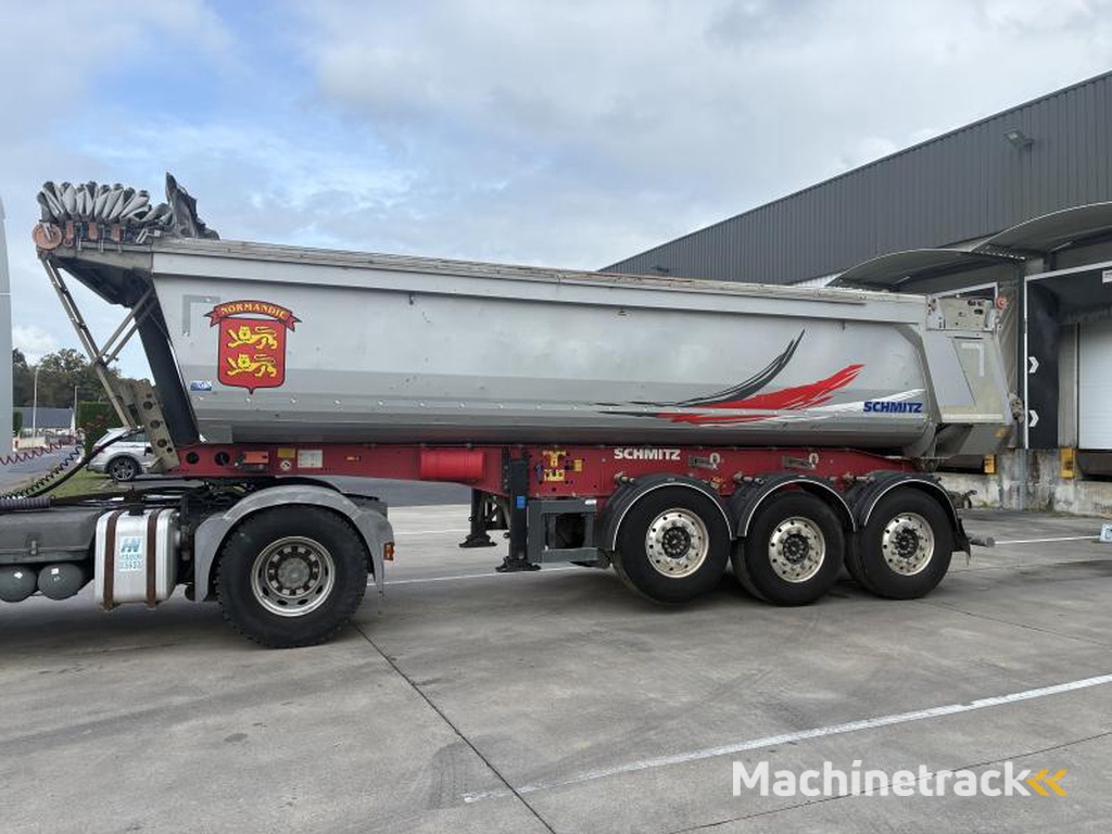 Schmitz-Cargobull SCB