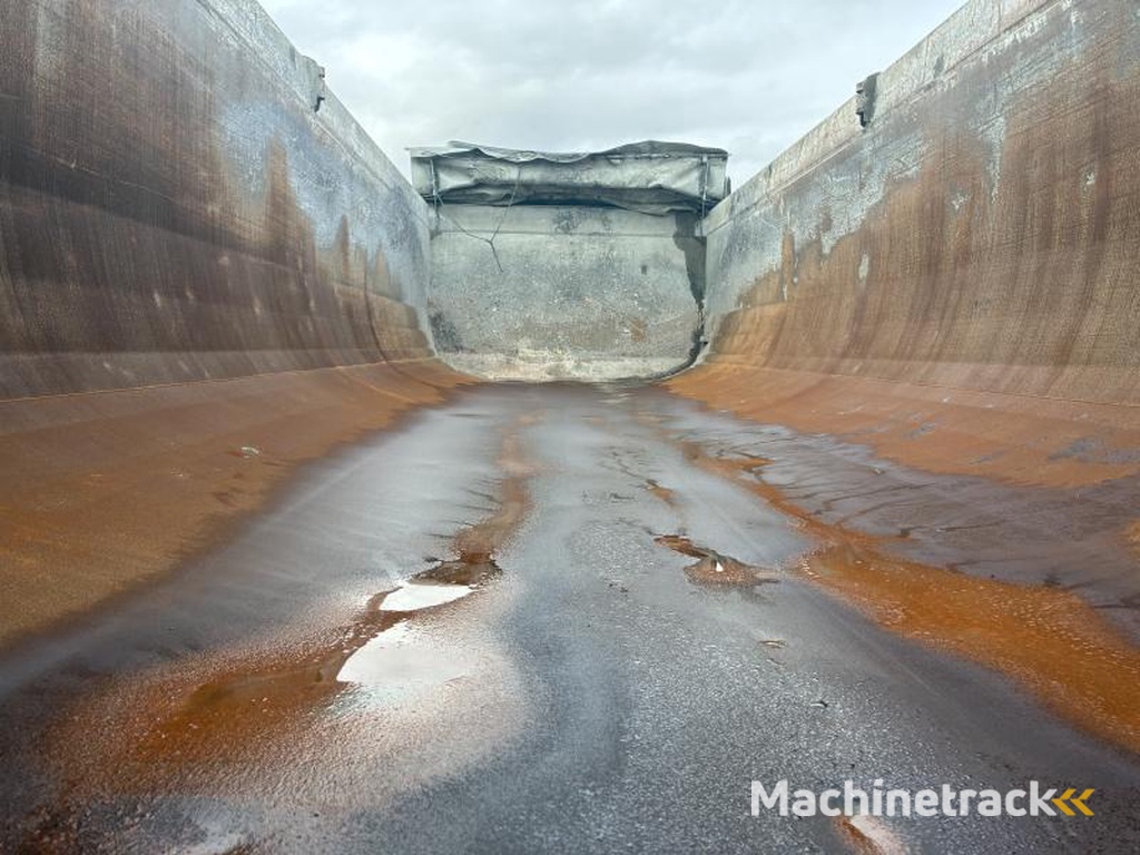 Schmitz-Cargobull SCB