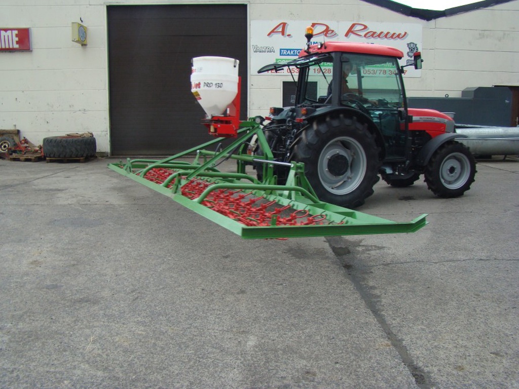 DRA Weide sleep  WS 6 meter met zaai machine