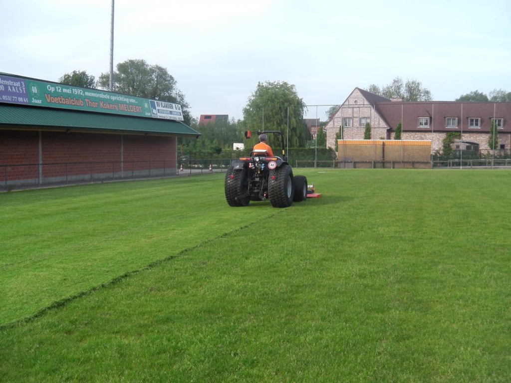 Lamborghini R1.55  Frontlift en PTO