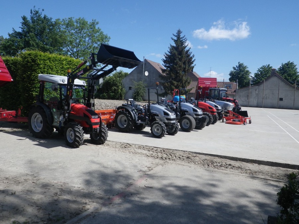 Same Solaris 55  met cabine en front ladder