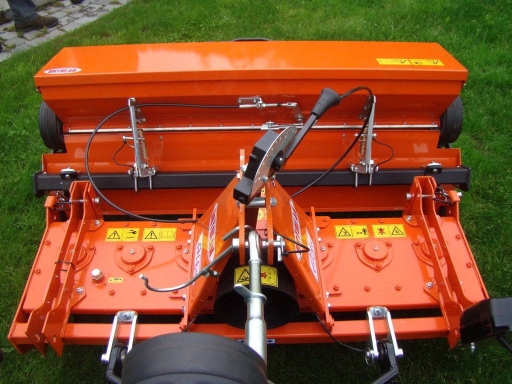 Ortolan  Rotoreg Alfa 150 en 170 met zaaicombinatie