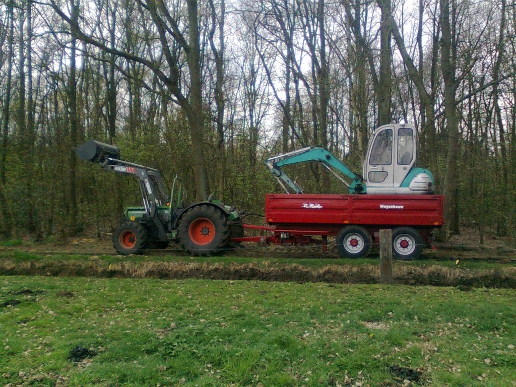 DRA Mamoet DR 14000 aande slag