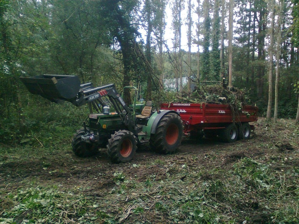 DRA Mamoet DR 14000 aande slag