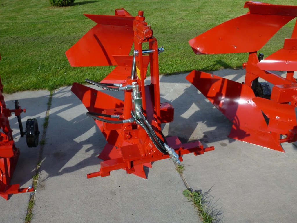 Aldo Biagioli Ploegen  van 12 to 50 pk