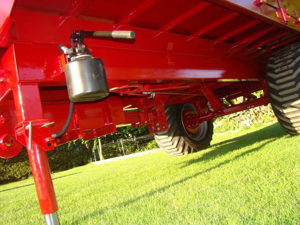 DRA DR 8000  + Geveerde dissel