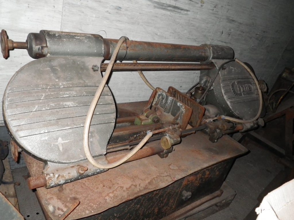 Zaag machine  lint zaag