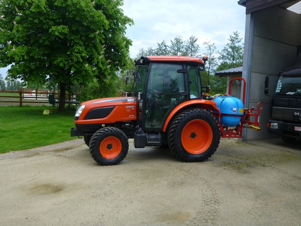 Kioti NX 4510 - 5010 - 5510 -6010 HST en mechanisch
