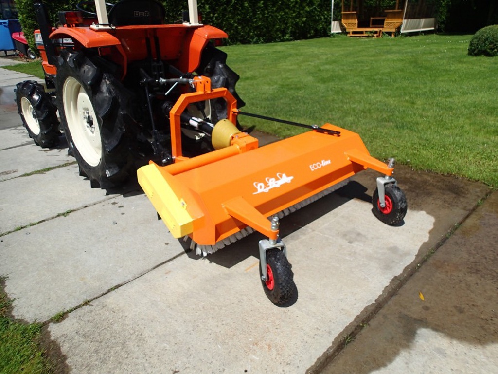 DRA Eco Line  op aftakas  werkbreedte 125 cm