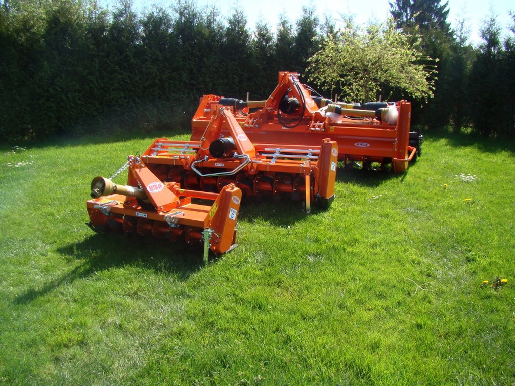 Ortolan  Serie M 300 PK