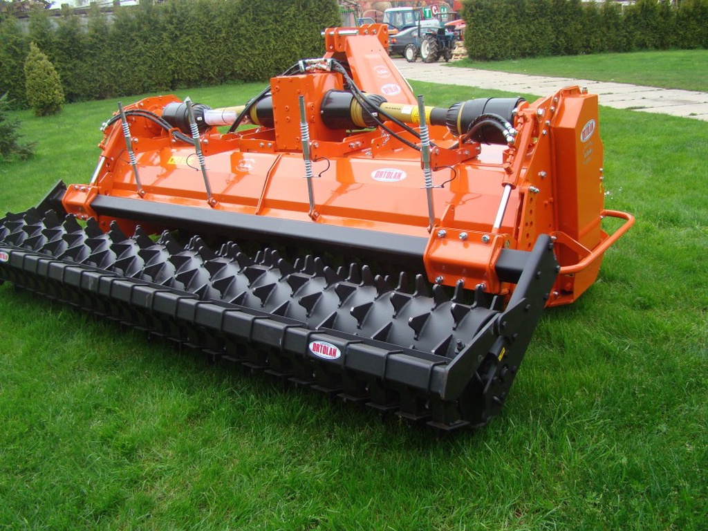 Ortolan  Serie M 300 PK