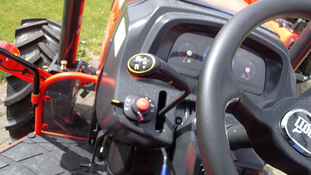 Kioti DK 5020 Hydro sutle en 6020 M uit voorraad leverbaar aan aktie prijzen