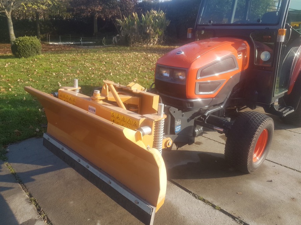 DRA Import  Sneeuw schuiven 140 - 160 - 180 - 220 - 250 en 300