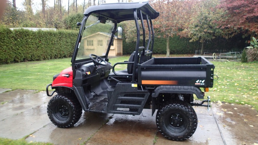 Kioti MECHRON K9 - 2400 UTV 4X4