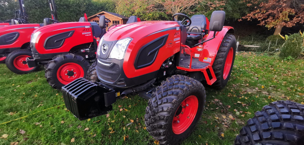 Kioti tractoren Uit voorraad leverbaar