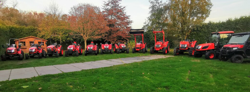 Kioti tractoren Uit voorraad leverbaar