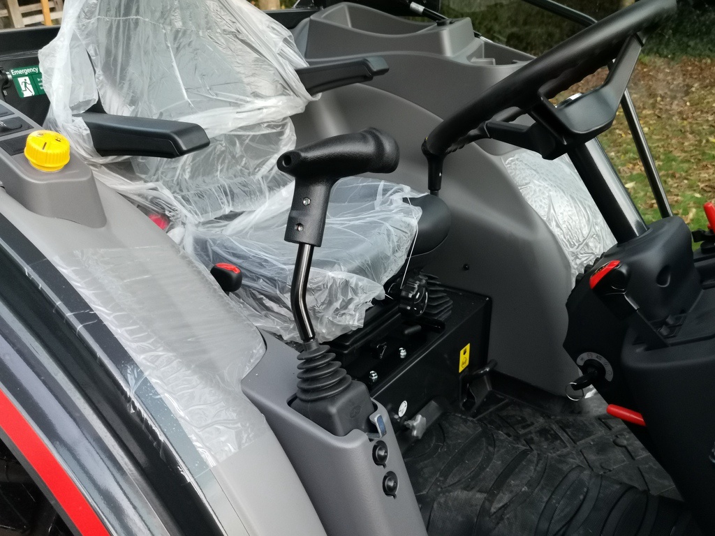 Kioti 6010 HST Uit voorraad leverbaar