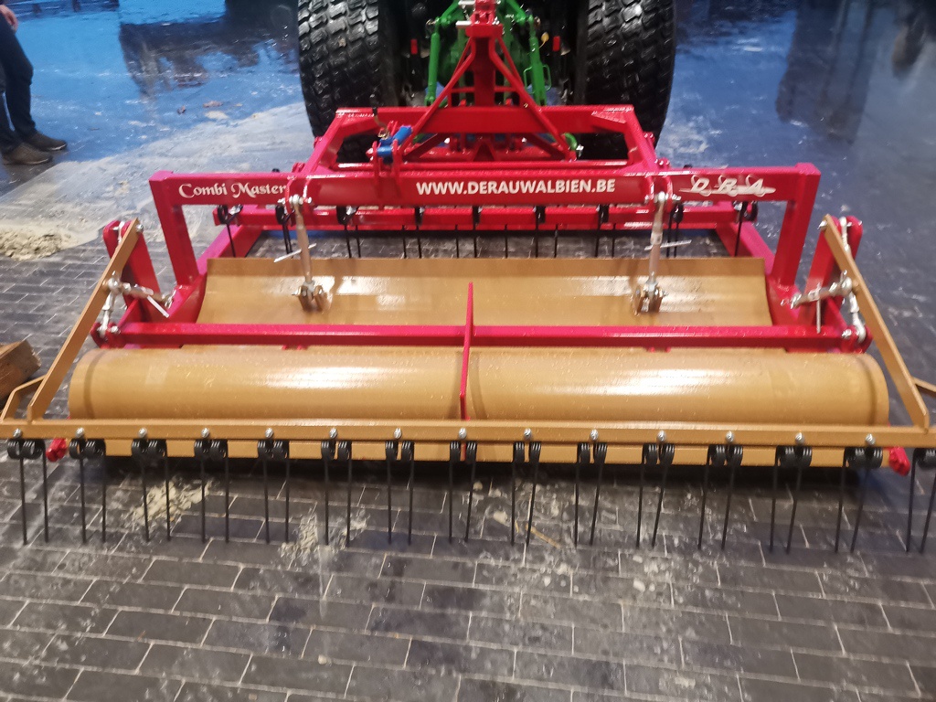 Bodemvlakker Pistesleep  DRA Comby Master uit voorraad leverbaar