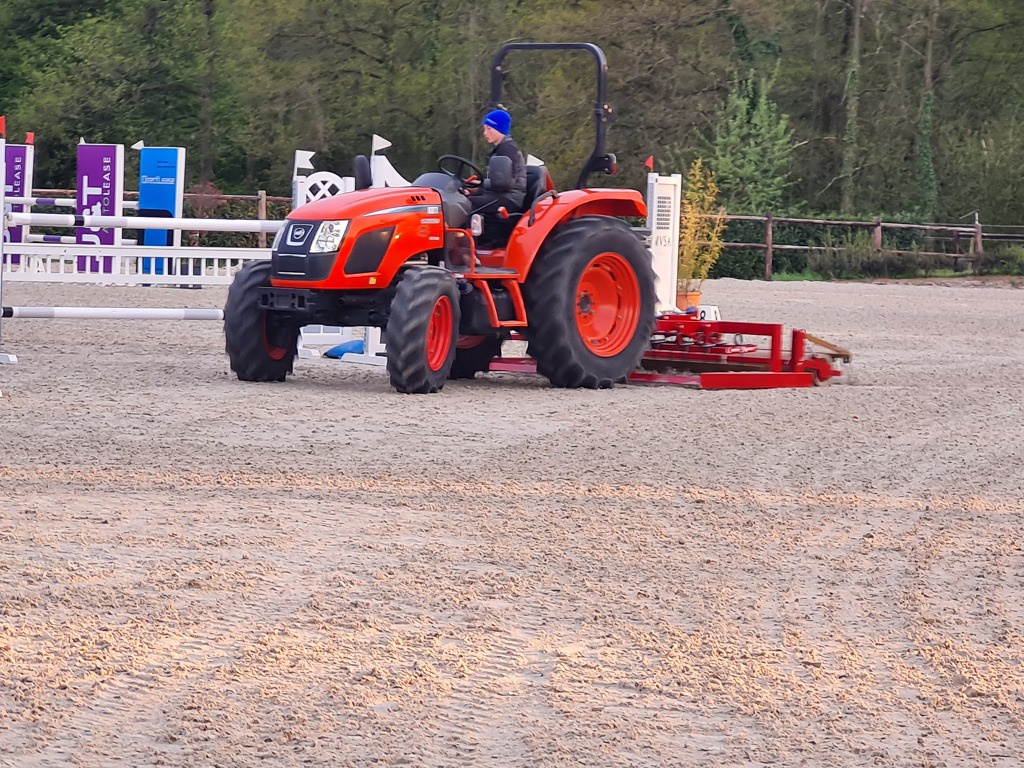 Bodemvlakker Pistesleep  DRA Comby Master uit voorraad leverbaar